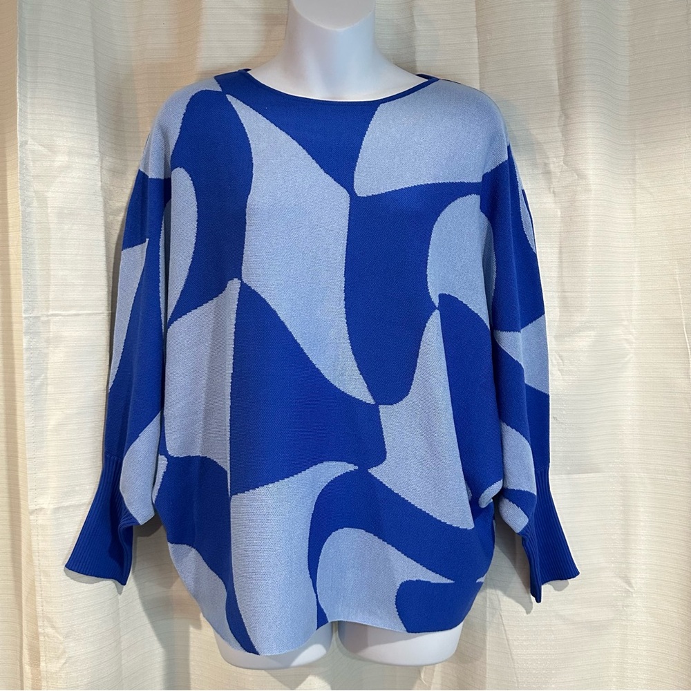 Kerisma Dolman Women Sweater Soft Blue S/M Batwing 3/4 Sleeve Geometric